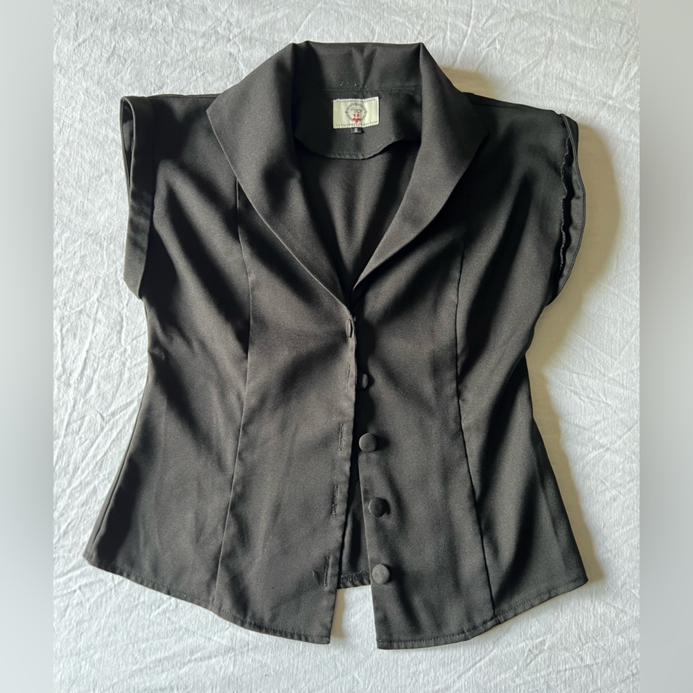 Vintage style button down top